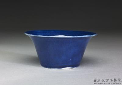 图片[2]-Flared teacup with cobalt blue glaze, Ming dynasty, Jiajing reign (1522-1566)-China Archive